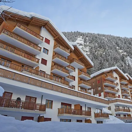 莱斯奈特赫拉酒店