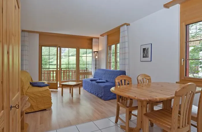 莱斯奈特赫拉酒店